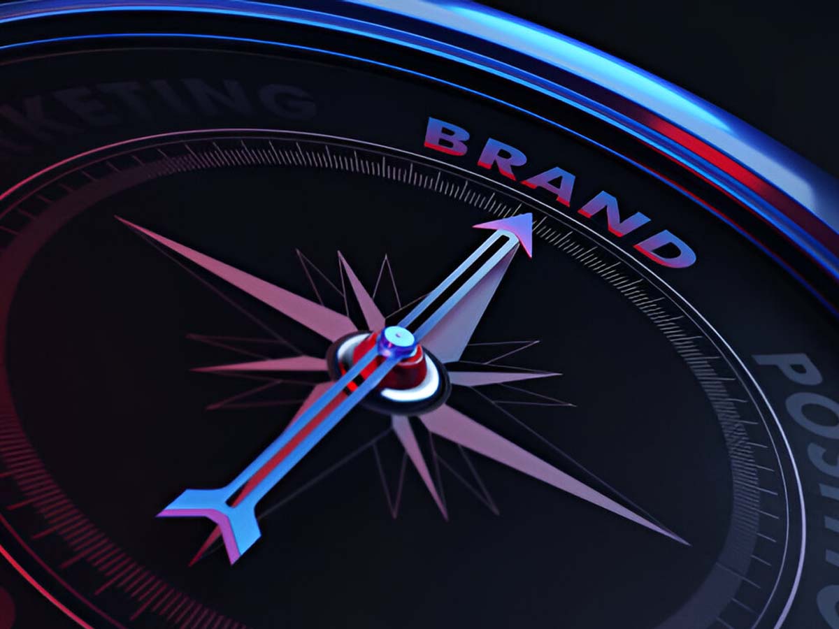Creative branding agency image showcasing teamwork and modern design.